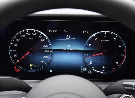 奔驰E级 2022款 改款二 E 300 L 运动豪华型 中控类   仪表盘