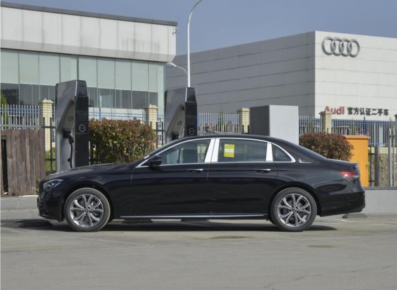 奔驰E级 2022款 改款二 E 300 L 运动尊贵型 外观   正侧