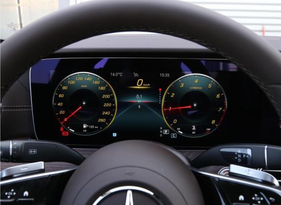奔驰E级 2022款 改款二 E 300 L 时尚型 中控类   仪表盘