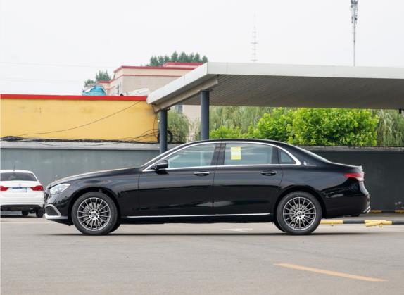 奔驰E级 2022款 改款二 E 260 L 4MATIC 外观   正侧
