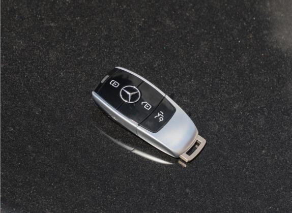 奔驰E级 2022款 改款三 E 300 L 时尚型 其他细节类   钥匙