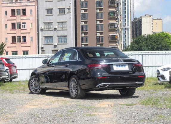 奔驰E级 2022款 改款三 E 300 L 时尚型 外观   斜后