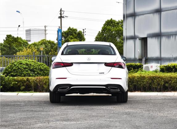 奔驰E级 2023款 E 260 L 运动型 外观   正后