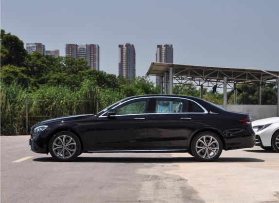 奔驰E级 2023款 E 300 L 运动时尚型 外观   正侧
