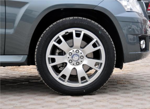 奔驰GLK级 2012款 GLK 300 4MATIC 动感型 其他细节类   前轮