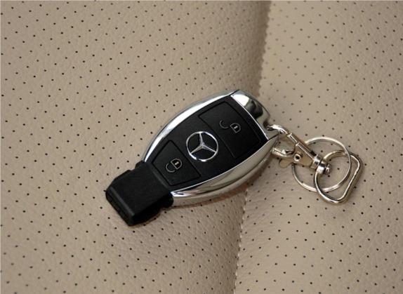 奔驰GLK级 2012款 GLK 300 4MATIC 动感型 其他细节类   钥匙