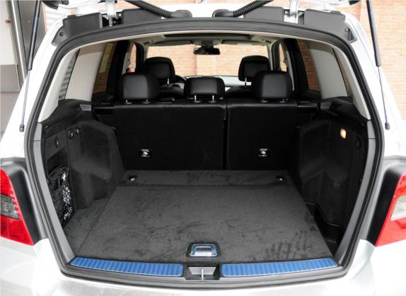 奔驰GLK级 2012款 GLK 300 4MATIC 时尚型 车厢座椅   后备厢