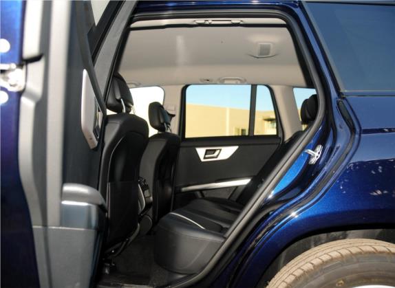 奔驰GLK级 2013款 GLK 300 4MATIC 动感型 车厢座椅   后排空间