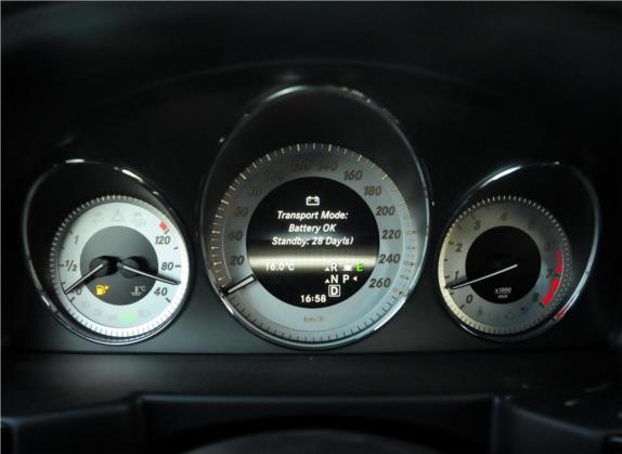 奔驰GLK级 2013款 GLK 300 4MATIC 豪华型 中控类   仪表盘