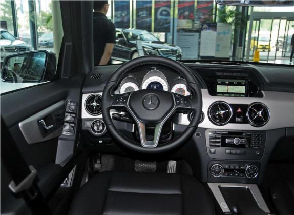 奔驰GLK级 2013款 改款 GLK 300 4MATIC 时尚型 中控类   驾驶位