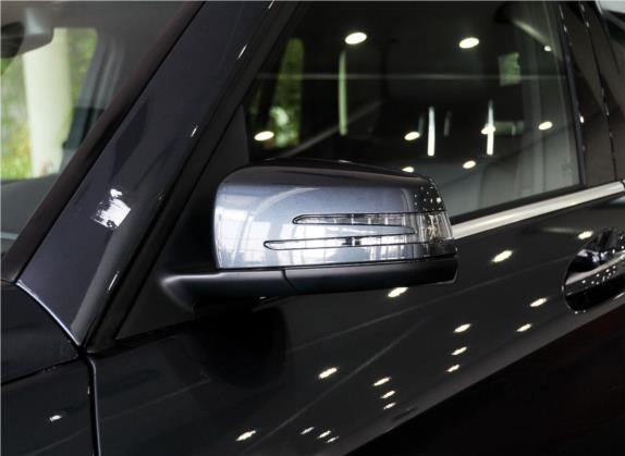 奔驰GLK级 2013款 改款 GLK 300 4MATIC 时尚型 外观细节类   外后视镜