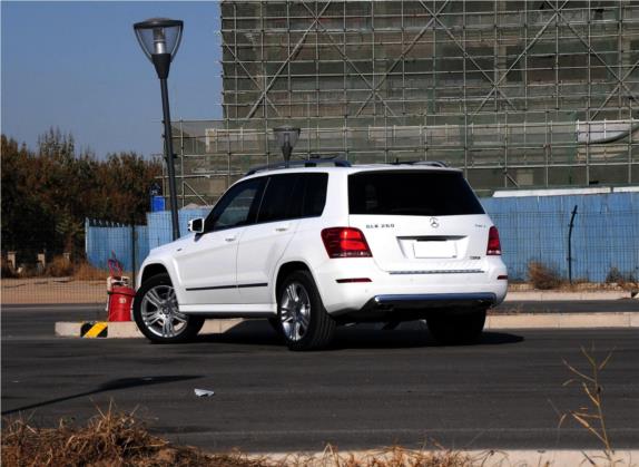 奔驰GLK级 2015款 GLK 260 4MATIC 动感型 极致版 外观   斜后