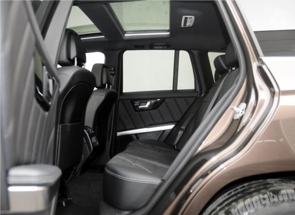 奔驰GLK级 2015款 GLK 300 4MATIC 豪华型 极致版 车厢座椅   后排空间