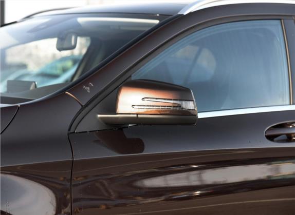 奔驰GLA 2016款 GLA 220 4MATIC 时尚型 外观细节类   外后视镜