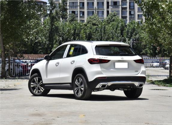 奔驰GLA 2020款 GLA 200 外观   斜后