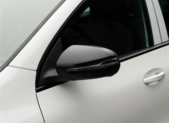 奔驰GLA 2022款 改款 GLA 200 4MATIC 外观细节类   外后视镜