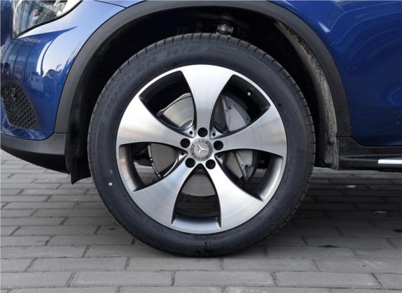 奔驰GLC 2016款 GLC 300 4MATIC 豪华型 其他细节类   前轮