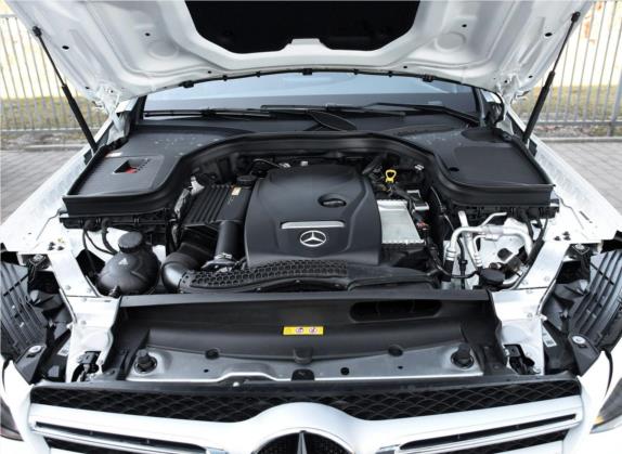 奔驰GLC 2016款 GLC 200 4MATIC 其他细节类   发动机舱