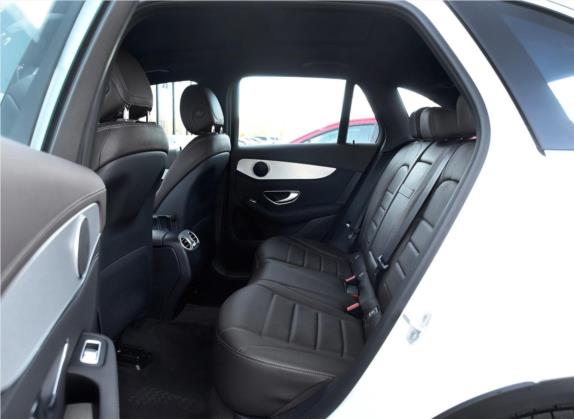 奔驰GLC 2016款 GLC 200 4MATIC 车厢座椅   后排空间
