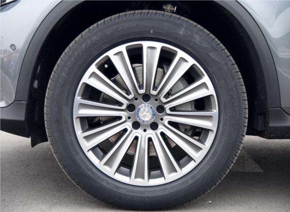 奔驰GLC 2016款 GLC 260 4MATIC 动感型 其他细节类   前轮