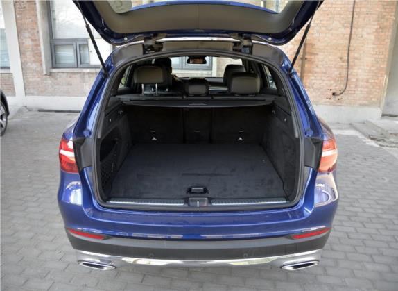 奔驰GLC 2016款 GLC 260 4MATIC 豪华型 车厢座椅   后备厢