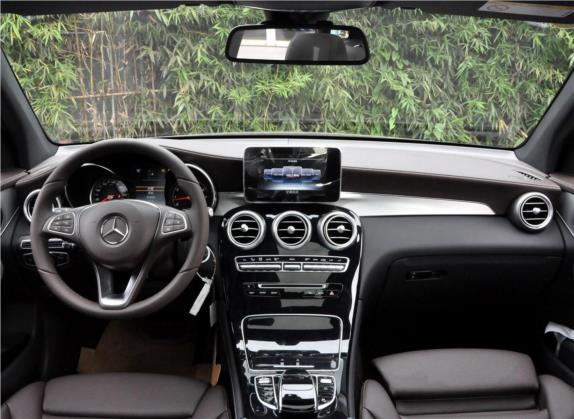 奔驰GLC 2017款 GLC 200 4MATIC 中控类   中控全图