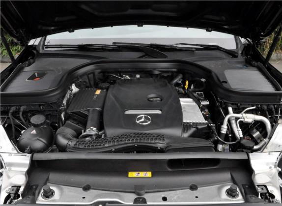 奔驰GLC 2017款 GLC 200 4MATIC 其他细节类   发动机舱
