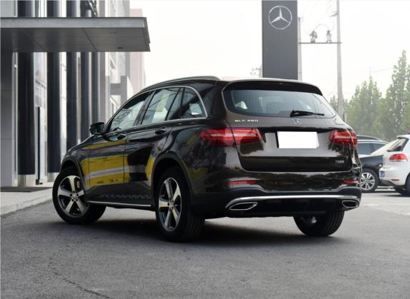 奔驰GLC 2017款 GLC 260 4MATIC 豪华型 外观   斜后