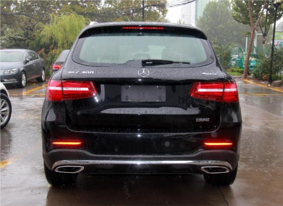 奔驰GLC 2017款 GLC 300 4MATIC 豪华型 外观   正后