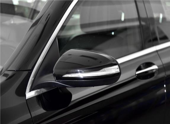 奔驰GLC 2018款 GLC 260 4MATIC 动感型 外观细节类   外后视镜