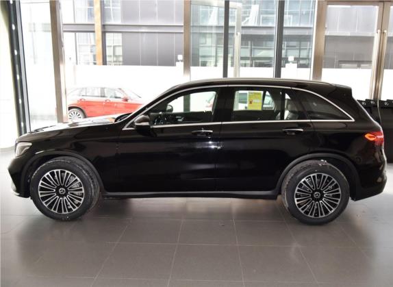 奔驰GLC 2018款 GLC 260 4MATIC 动感型 外观   正侧
