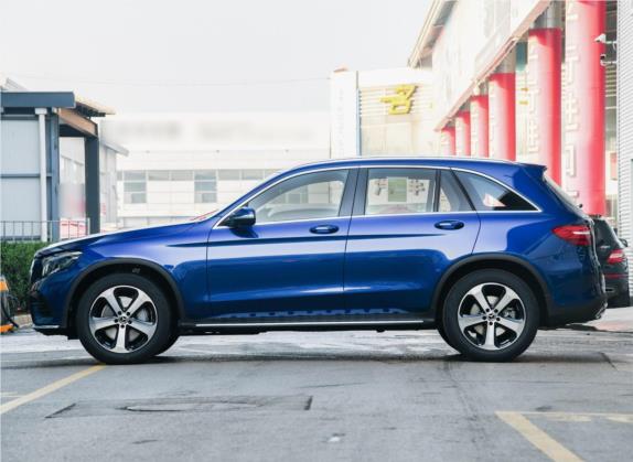 奔驰GLC 2018款 GLC 260 4MATIC 豪华型 外观   正侧