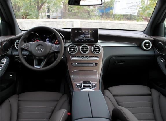 奔驰GLC 2018款 GLC 300 4MATIC 豪华型 中控类   中控全图