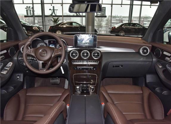 奔驰GLC 2018款 改款 GLC 260 4MATIC 豪华型 中控类   中控全图