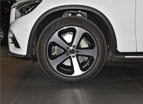 奔驰GLC 2018款 改款 GLC 260 4MATIC 豪华型 其他细节类   前轮