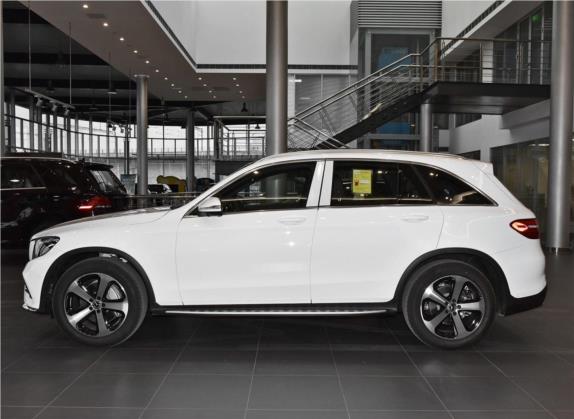 奔驰GLC 2018款 改款 GLC 260 4MATIC 豪华型 外观   正侧