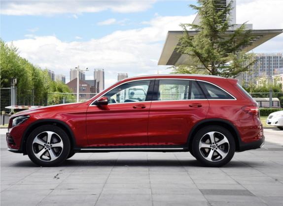 奔驰GLC 2019款 GLC 260 4MATIC 豪华型 外观   正侧