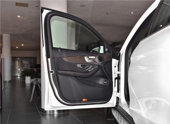 奔驰GLC 2019款 GLC 300 L 4MATIC 豪华型 车厢座椅   前门板