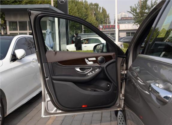 奔驰GLC 2019款 GLC 260 L 4MATIC 豪华型 车厢座椅   前门板