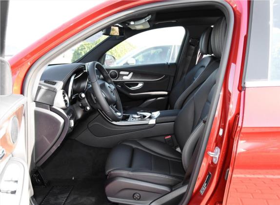 奔驰GLC 2019款 GLC 300 L 4MATIC 动感型 车厢座椅   前排空间