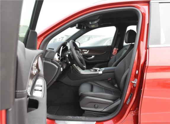 奔驰GLC 2019款 改款 GLC 300 L 4MATIC 动感型 车厢座椅   前排空间