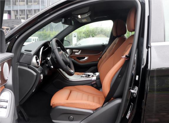 奔驰GLC 2019款 改款 GLC 300 L 4MATIC 豪华型 车厢座椅   前排空间