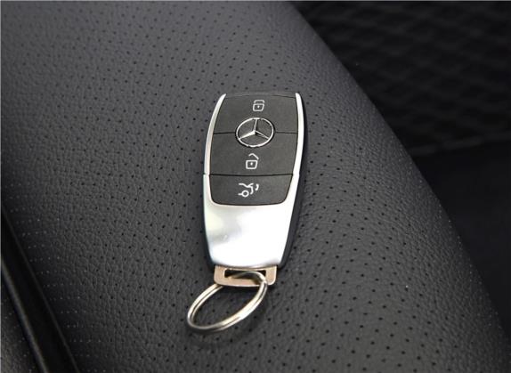 奔驰GLC 2020款 GLC 300 L 4MATIC 动感型 其他细节类   钥匙