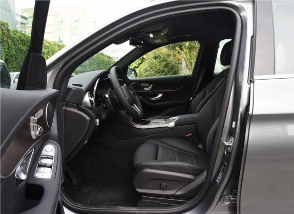 奔驰GLC 2020款 GLC 300 L 4MATIC 动感型 车厢座椅   前排空间