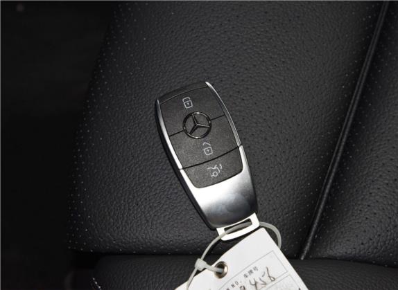 奔驰GLC 2020款 GLC 260 L 4MATIC 动感型 其他细节类   钥匙