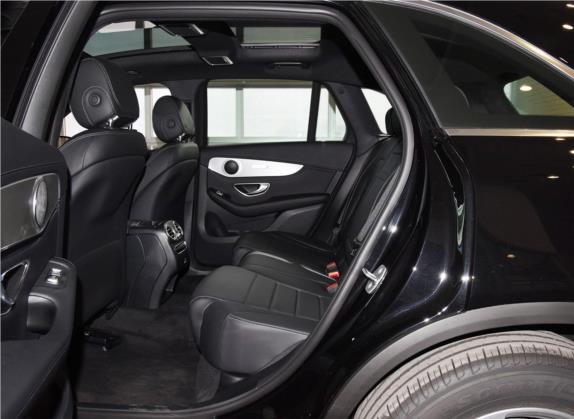 奔驰GLC 2020款 GLC 260 L 4MATIC 动感型 车厢座椅   后排空间