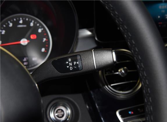 奔驰GLC 2020款 GLC 260 L 4MATIC 动感型 中控类   挡把