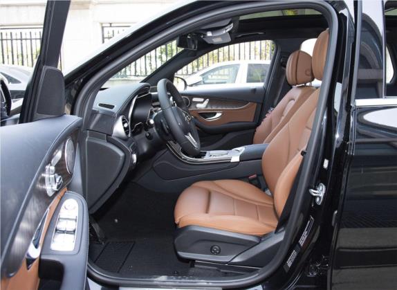 奔驰GLC 2020款 改款 GLC 300 L 4MATIC 动感型 车厢座椅   前排空间