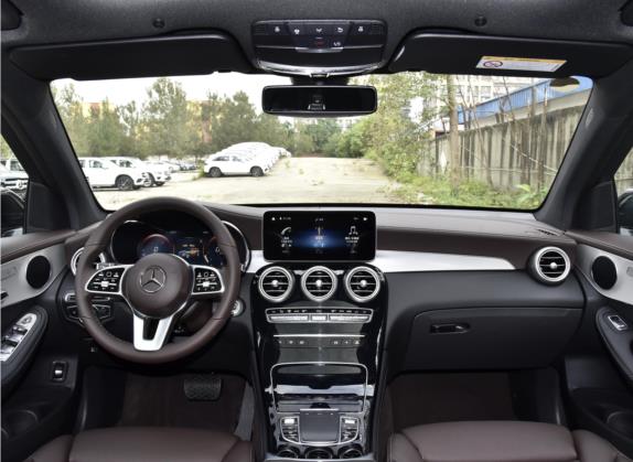 奔驰GLC 2021款 GLC 260 L 4MATIC 动感型 中控类   中控全图