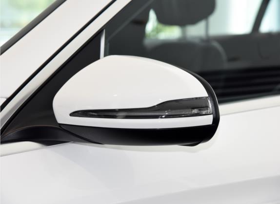 奔驰GLC 2022款 GLC 260 L 4MATIC 动感型 外观细节类   外后视镜